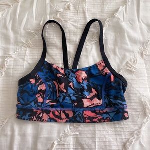 lululemon sports bra